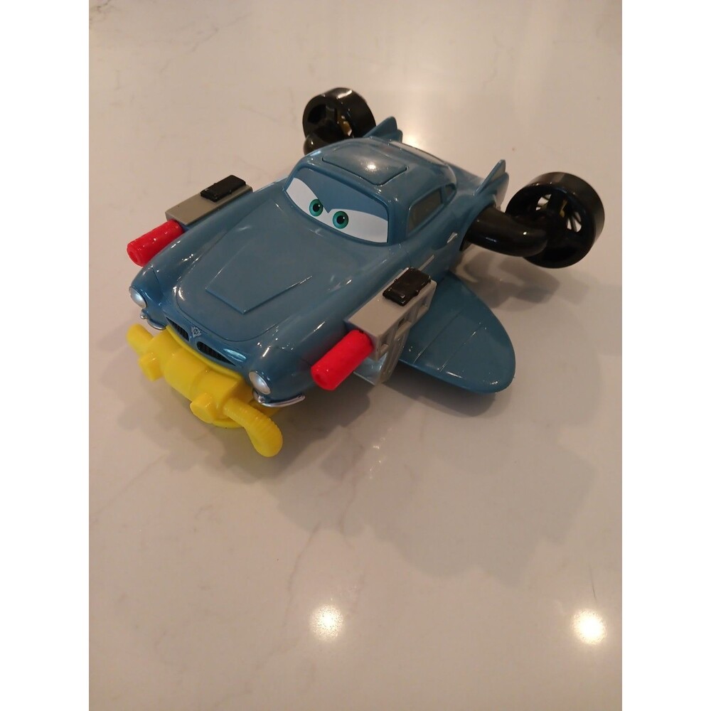2011 Disney Pixar Cars 2 Bath Blastin Finn McMissile Water Submarine Toy - Works